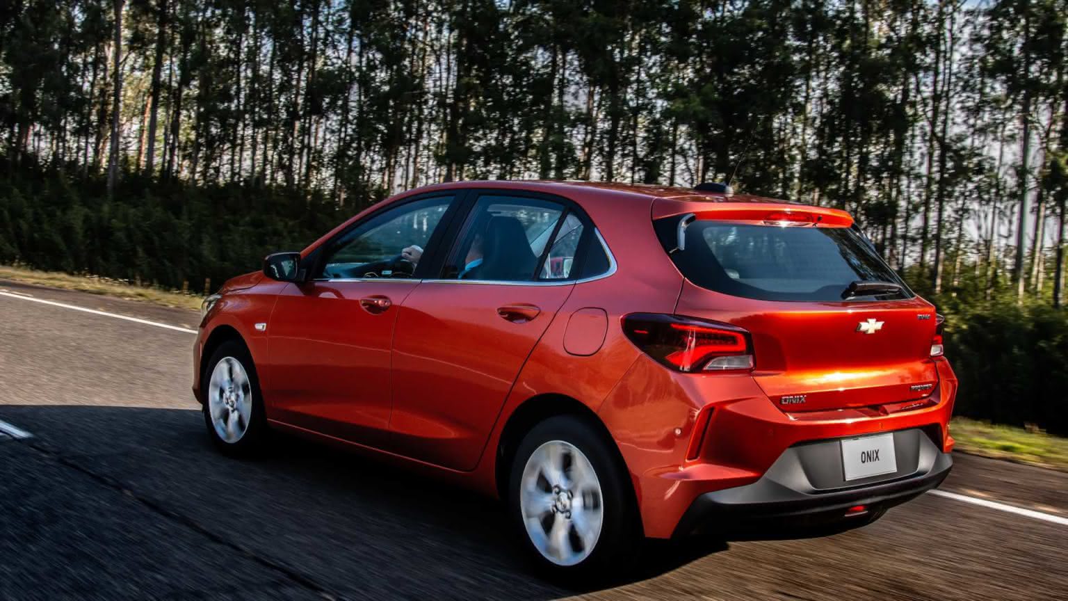 CHEVROLET ONIX 2021 → Preço, Fotos, Versões e Consumo